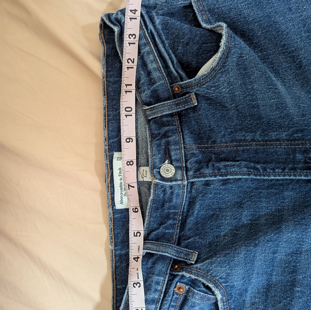 Abercrombie & Fitch The 90s Straight Curve Love Blue Straight Leg Jeans - Picture 8 of 9